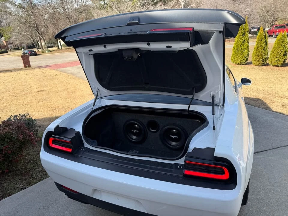 2020 Dodge Challenger 3rd Gen - Image 14 of 15