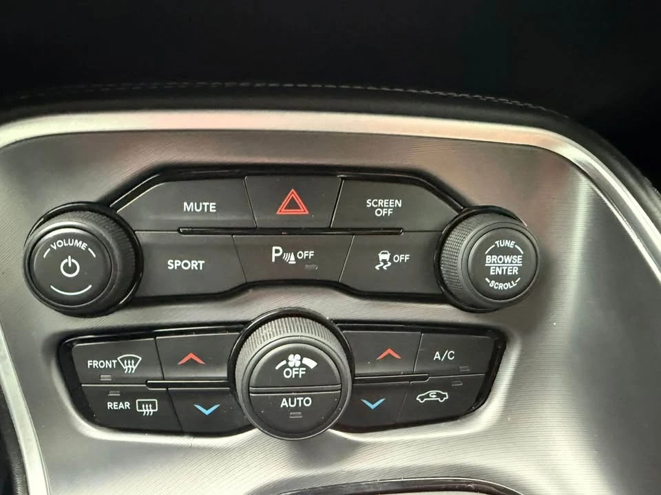 2020 Dodge Challenger 3rd Gen - Image 13 of 15