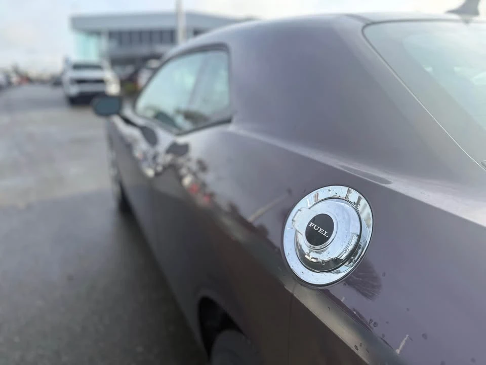 2020 Dodge Challenger 3rd Gen - Image 9 of 12