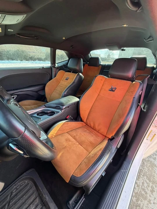 2020 Dodge Challenger 3rd Gen - Image 10 of 20