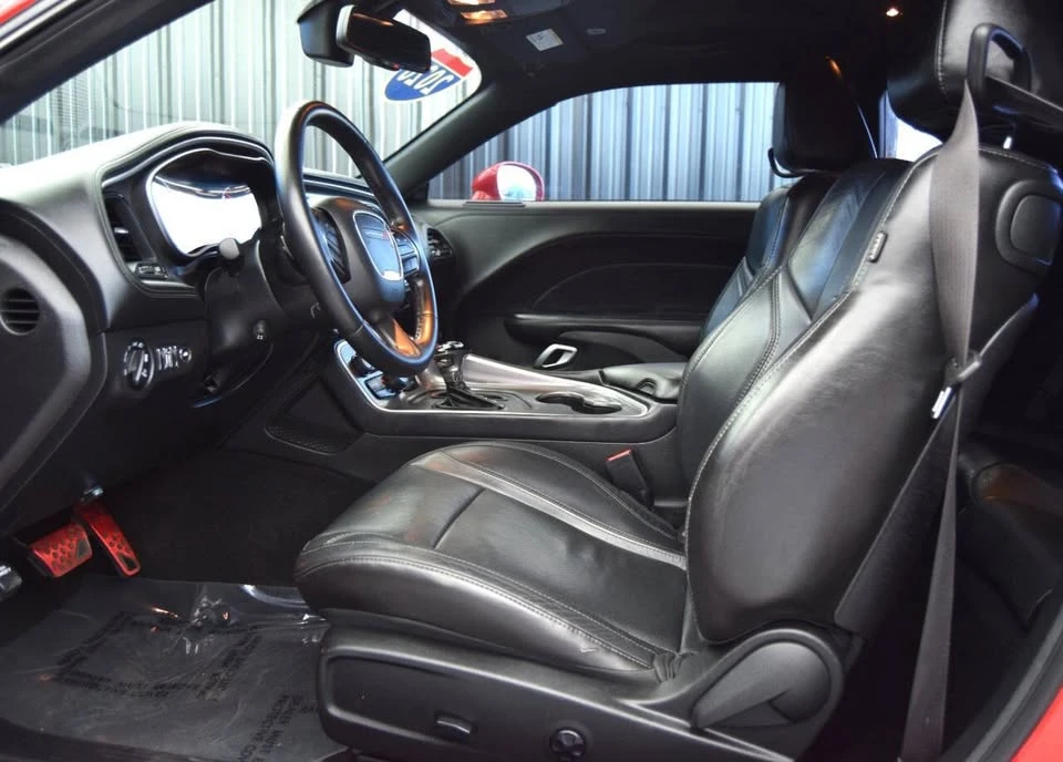 2020 Dodge Challenger 3rd Gen - Image 11 of 20