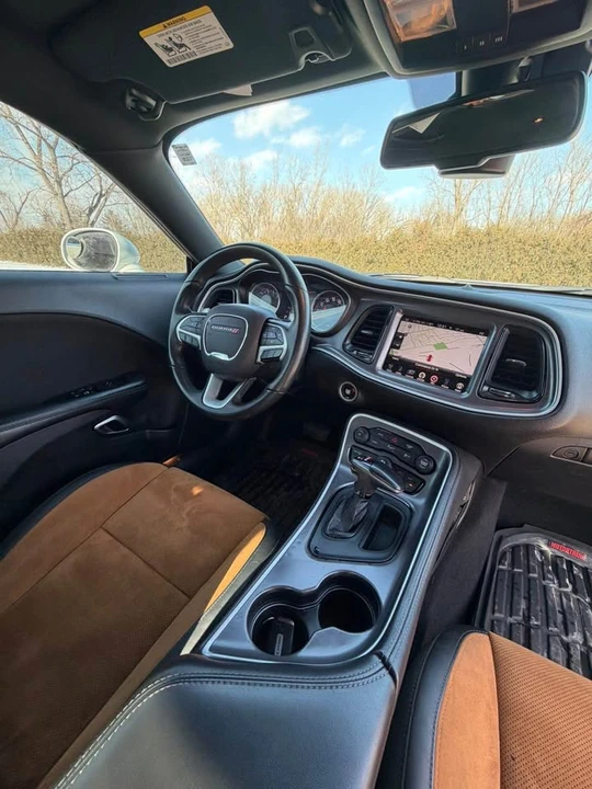 2020 Dodge Challenger 3rd Gen - Image 14 of 20
