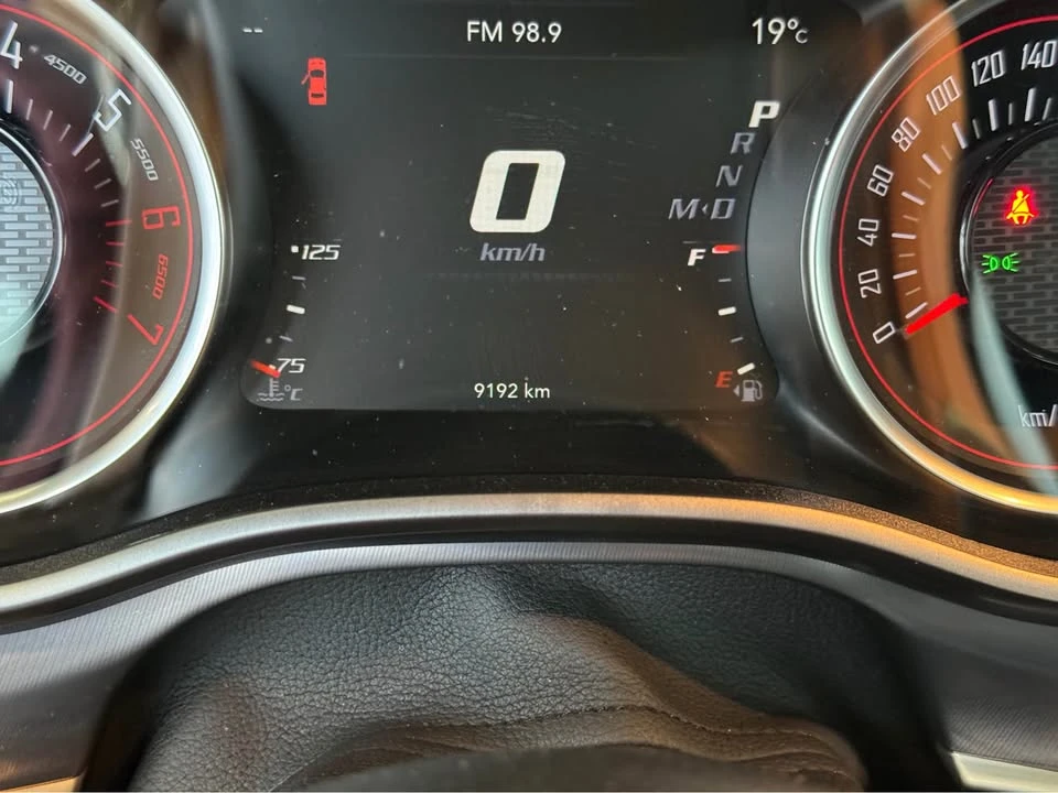 2020 Dodge Challenger 3rd Gen - Image 5 of 8