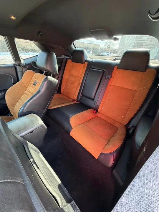2020 Dodge Challenger 3rd Gen - Image 15 of 20
