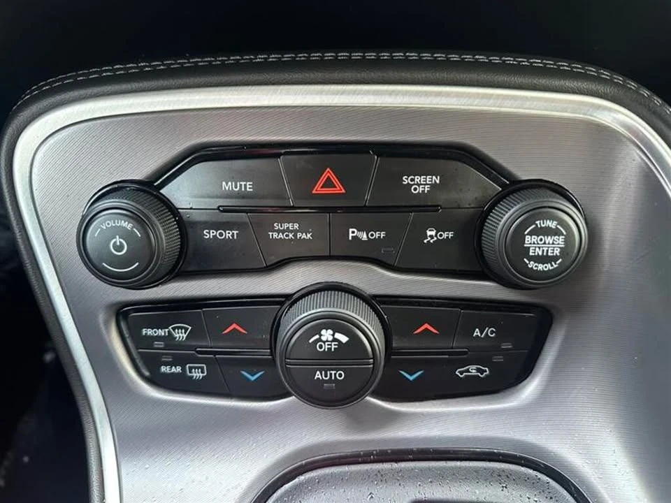 2020 Dodge Challenger 3rd Gen - Image 14 of 15