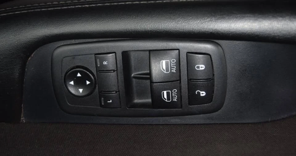 2020 Dodge Challenger 3rd Gen - Image 8 of 20