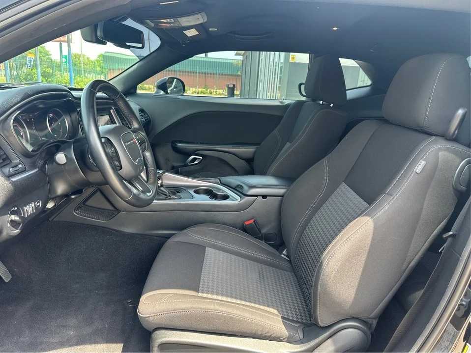 2020 Dodge Challenger 3rd Gen - Image 9 of 20