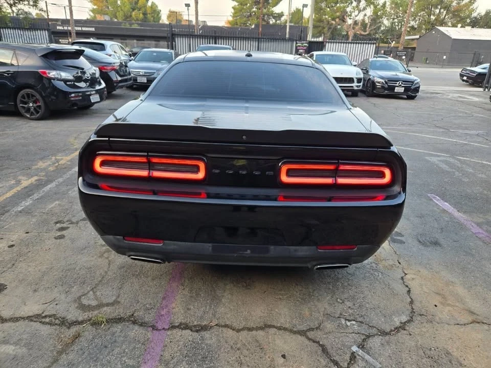 2020 Dodge Challenger 3rd Gen - Image 5 of 17
