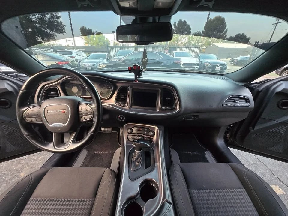 2020 Dodge Challenger 3rd Gen - Image 11 of 17