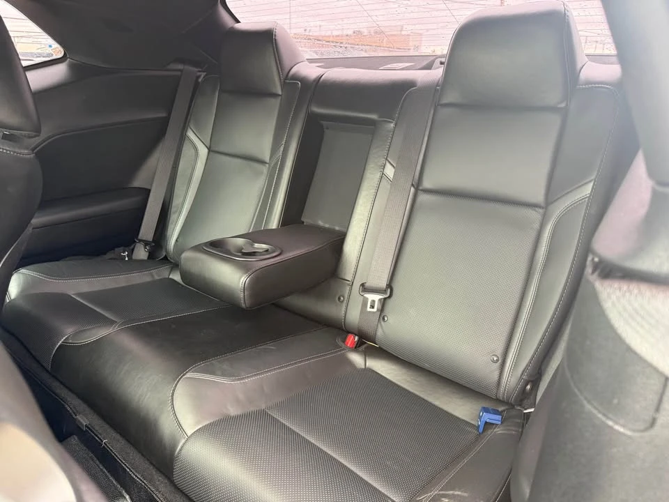 2020 Dodge Challenger 3rd Gen - Image 15 of 16