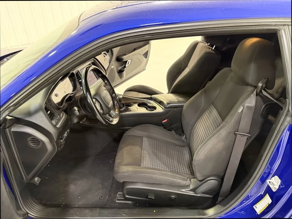 2020 Dodge Challenger 3rd Gen - Image 10 of 17