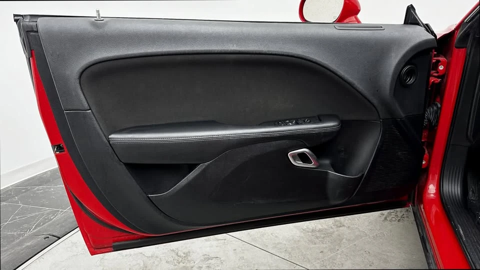 2020 Dodge Challenger 3rd Gen - Image 9 of 20