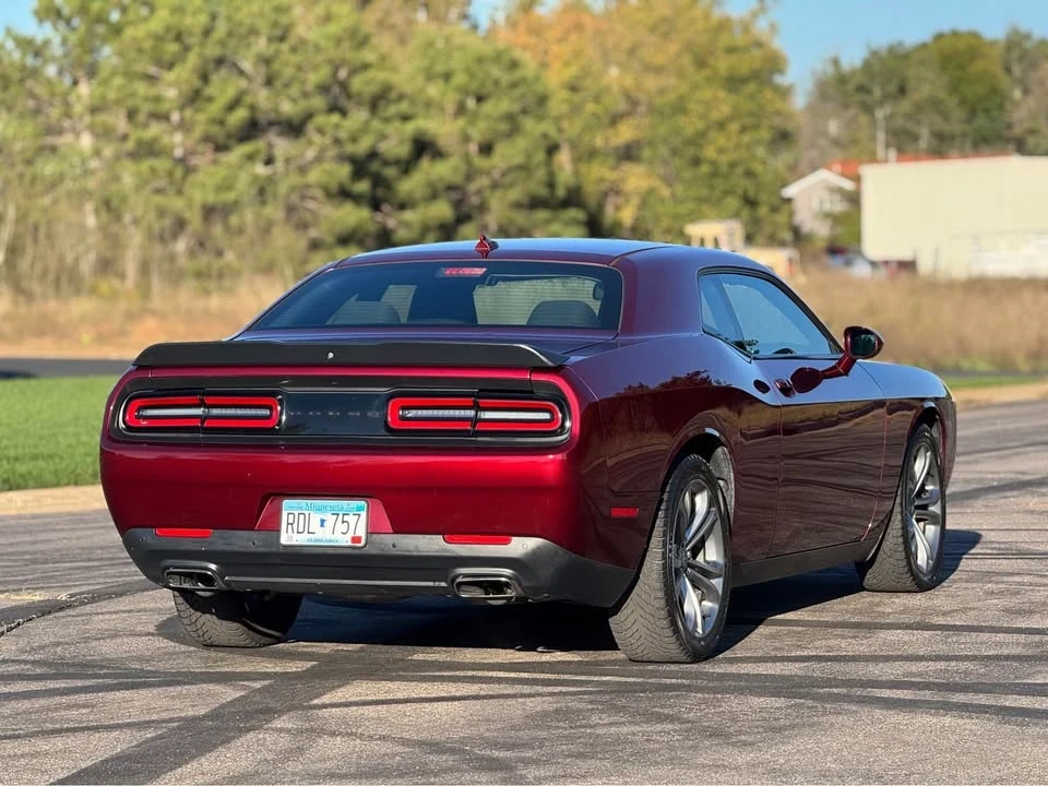 2020 Dodge Challenger 3rd Gen - Image 8 of 12