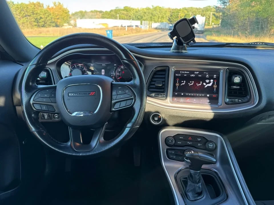 2020 Dodge Challenger 3rd Gen - Image 11 of 12