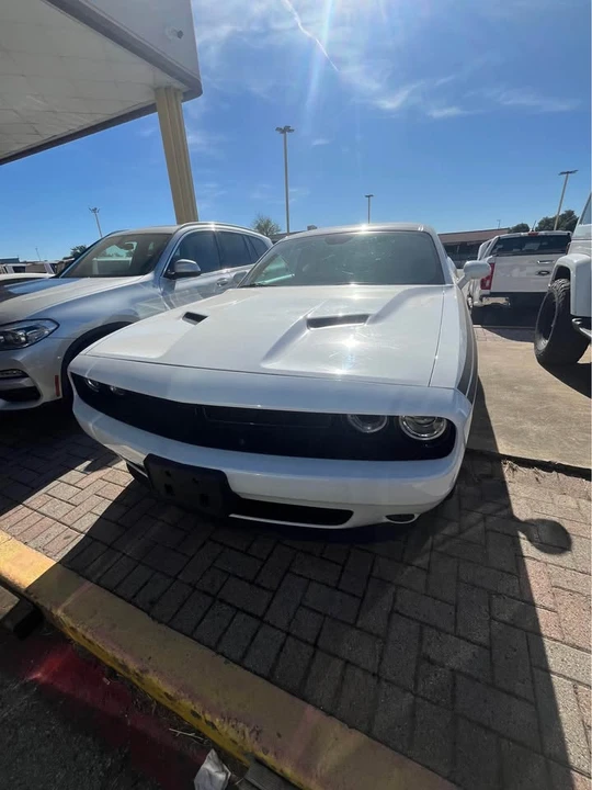 2020 Dodge Challenger 3rd Gen - Image 2 of 2