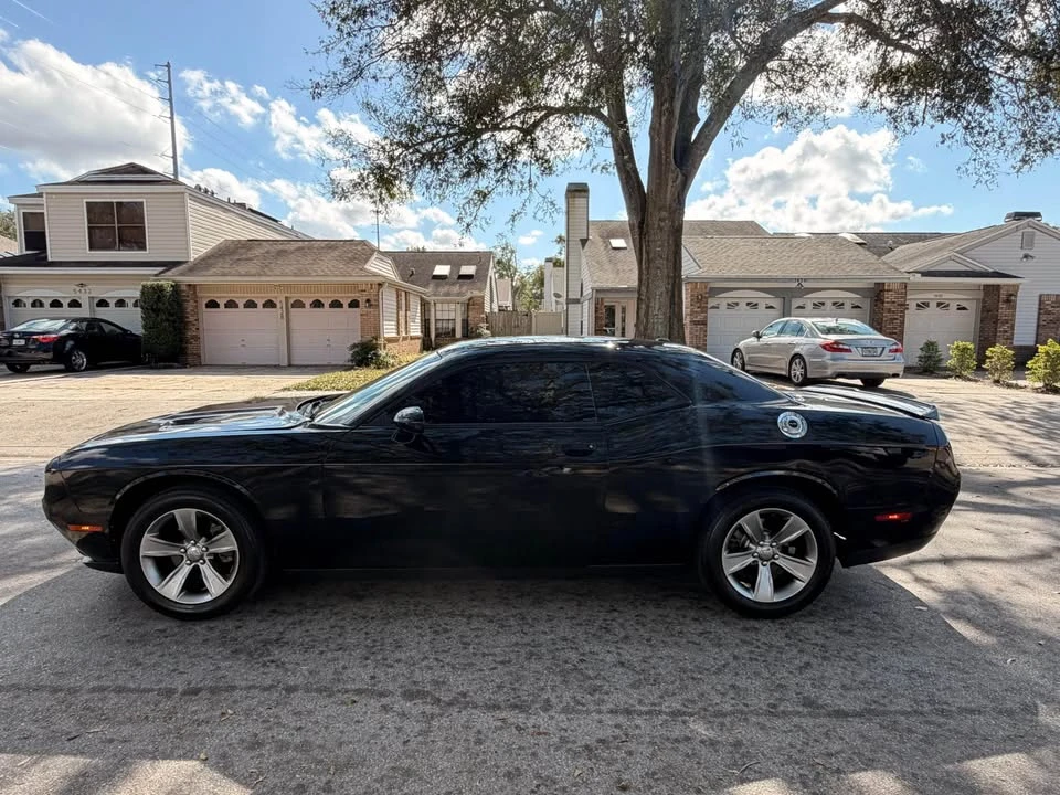 2020 Dodge Challenger 3rd Gen - Image 9 of 12