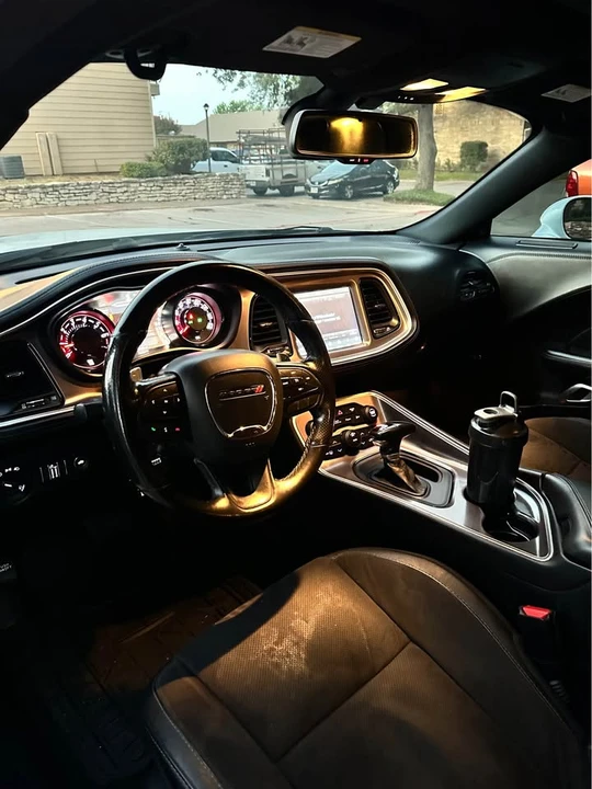 2020 Dodge Challenger 3rd Gen - Image 7 of 10