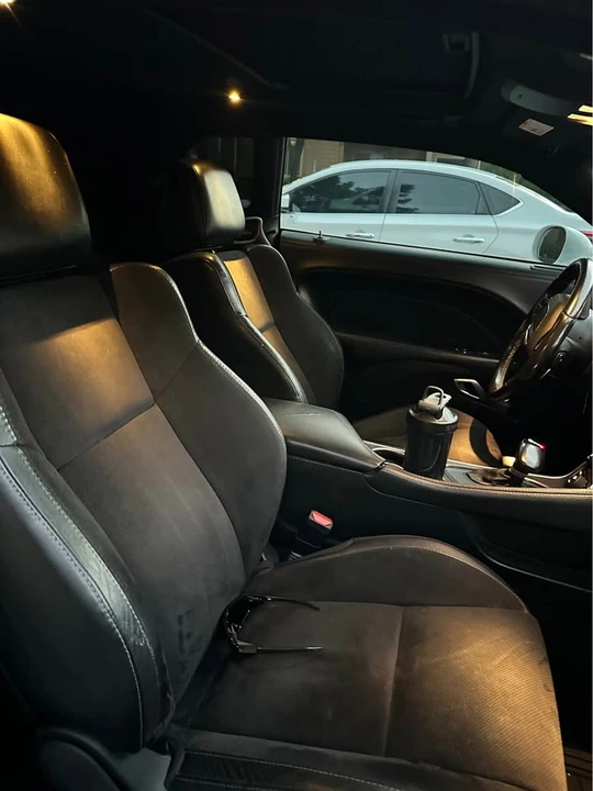 2020 Dodge Challenger 3rd Gen - Image 9 of 10