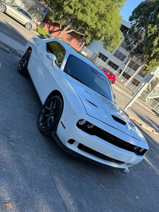2020 Dodge Challenger 3rd Gen - Image 3 of 17