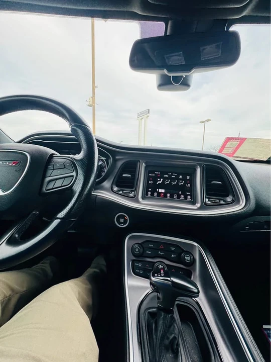 2020 Dodge Challenger 3rd Gen - Image 9 of 11