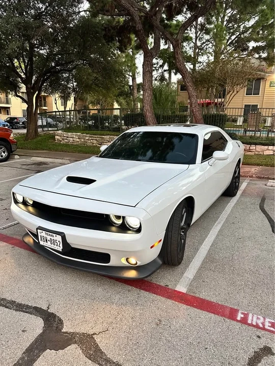 2020 Dodge Challenger 3rd Gen - Image 3 of 12