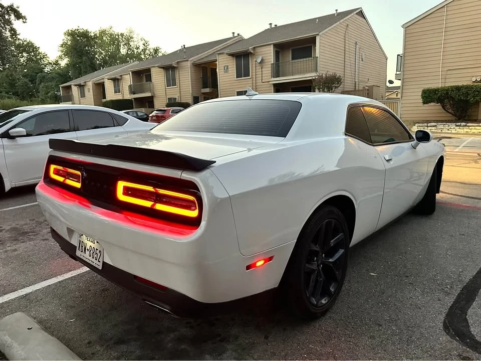 2020 Dodge Challenger 3rd Gen - Image 5 of 12