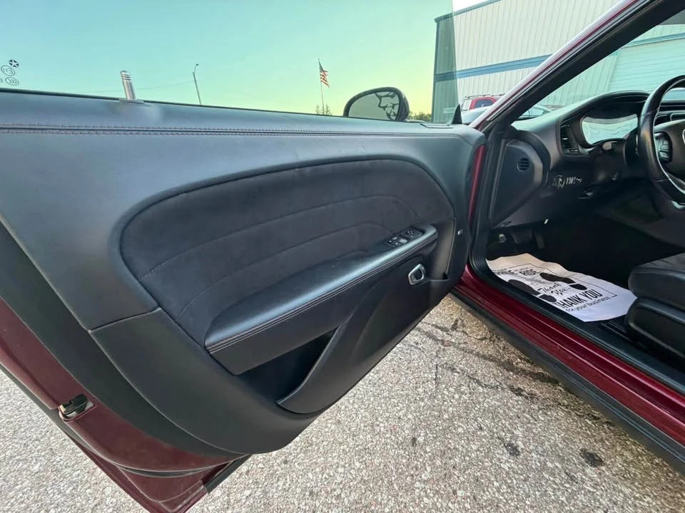 2020 Dodge Challenger 3rd Gen - Image 11 of 19