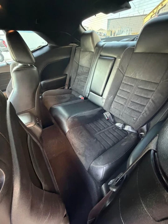 2020 Dodge Challenger 3rd Gen - Image 10 of 19