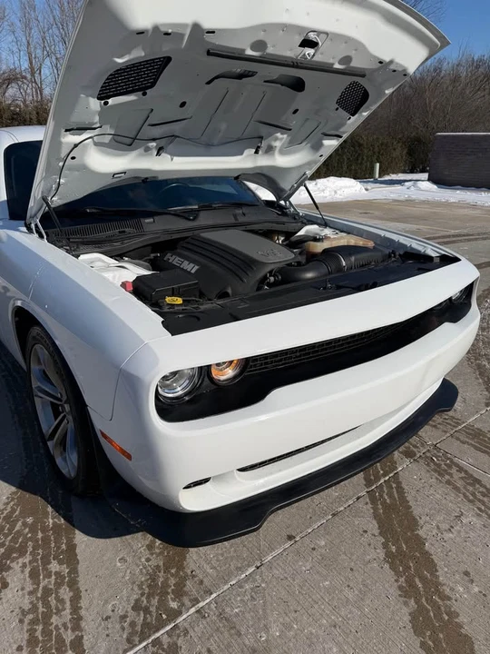 2020 Dodge Challenger 3rd Gen - Image 9 of 20