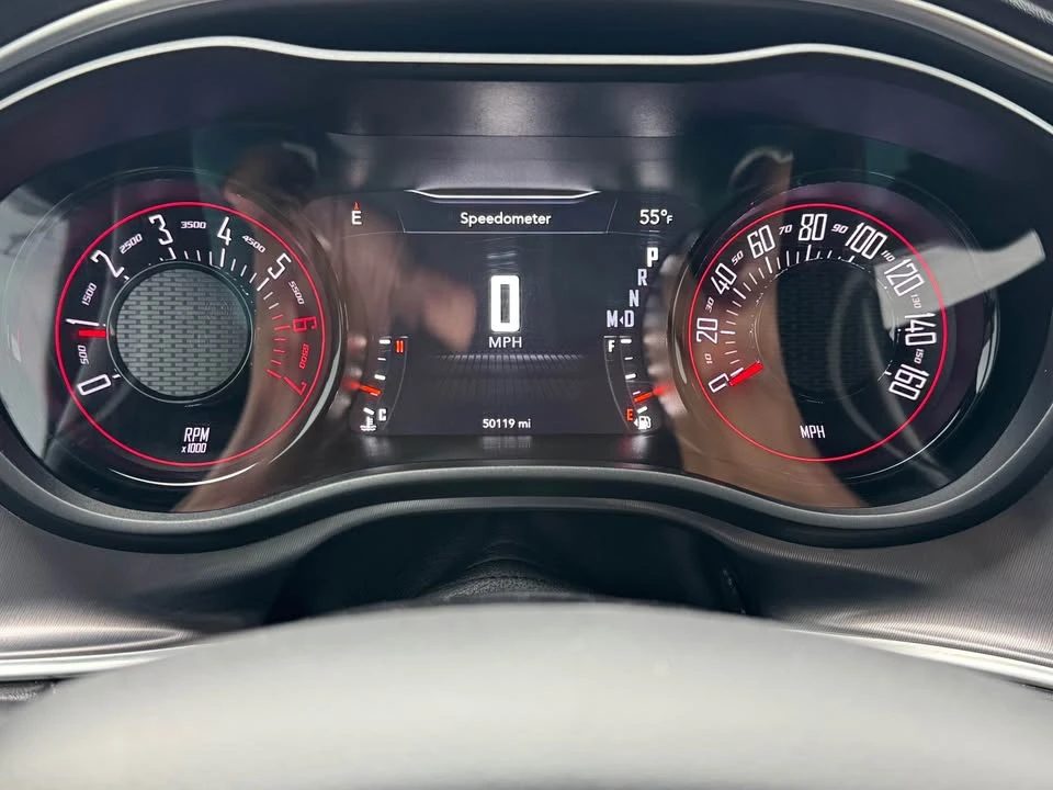 2020 Dodge Challenger 3rd Gen - Image 7 of 10