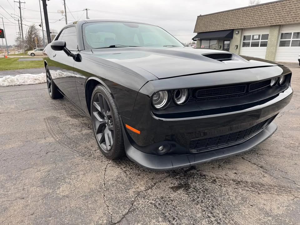 2020 Dodge Challenger 3rd Gen - Image 3 of 10