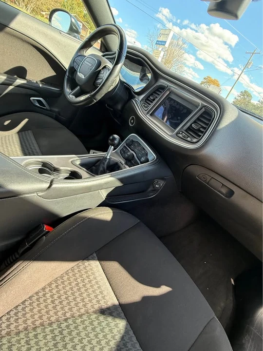 2020 Dodge Challenger 3rd Gen - Image 3 of 4