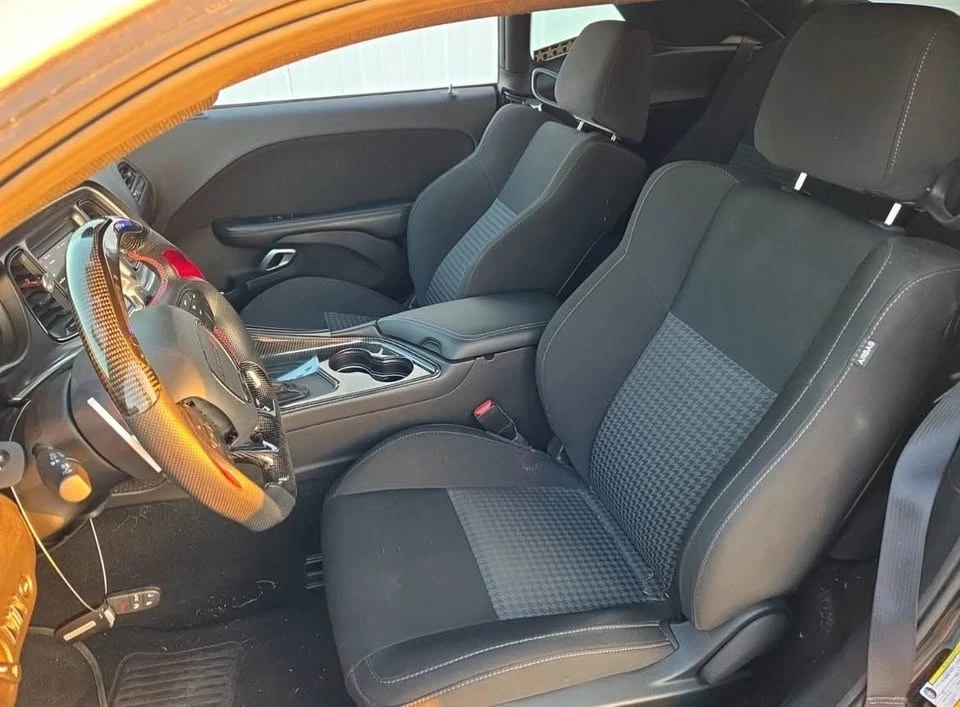 2020 Dodge Challenger 3rd Gen - Image 8 of 10