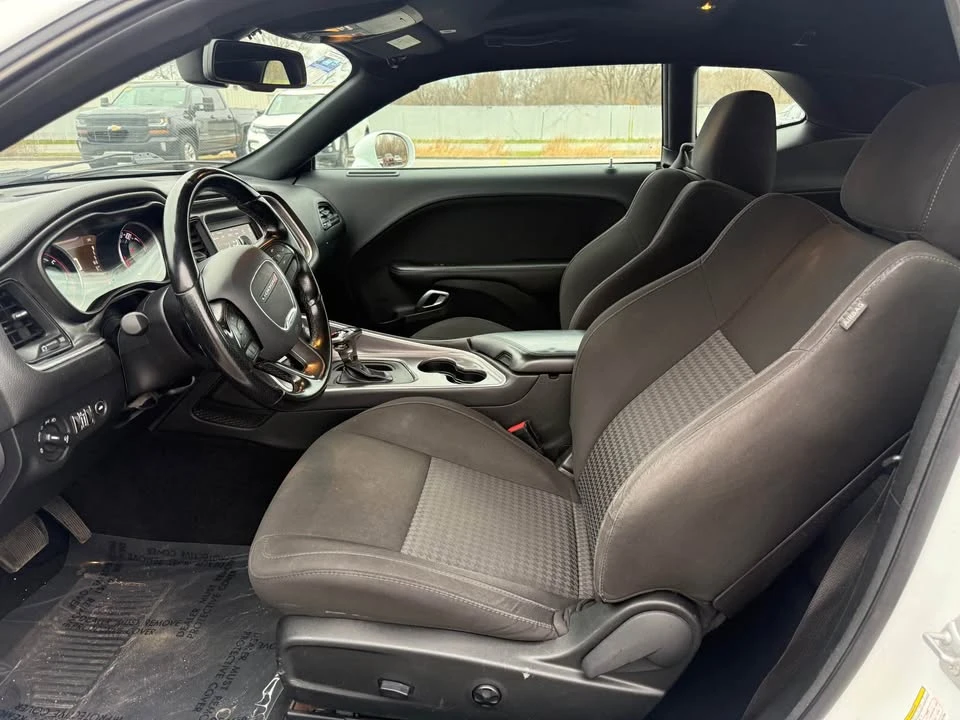 2020 Dodge Challenger 3rd Gen - Image 10 of 13