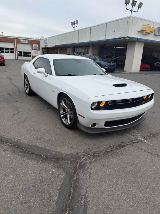 2020 Dodge Challenger 3rd Gen - Image 2 of 11
