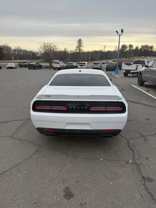 2020 Dodge Challenger 3rd Gen - Image 5 of 11