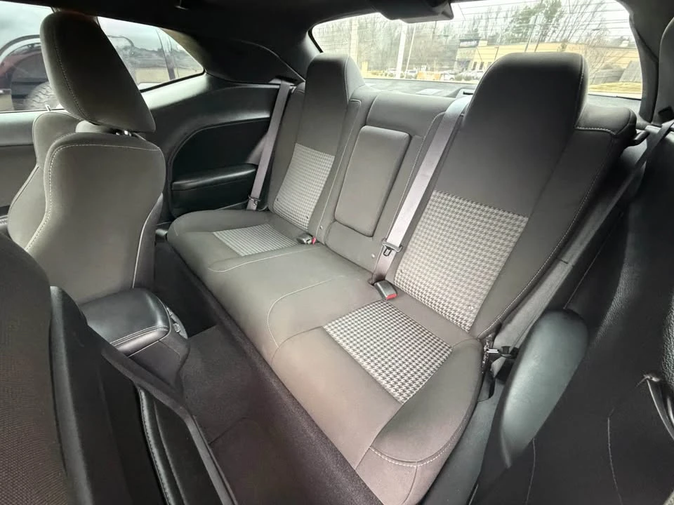 2020 Dodge Challenger 3rd Gen - Image 10 of 20