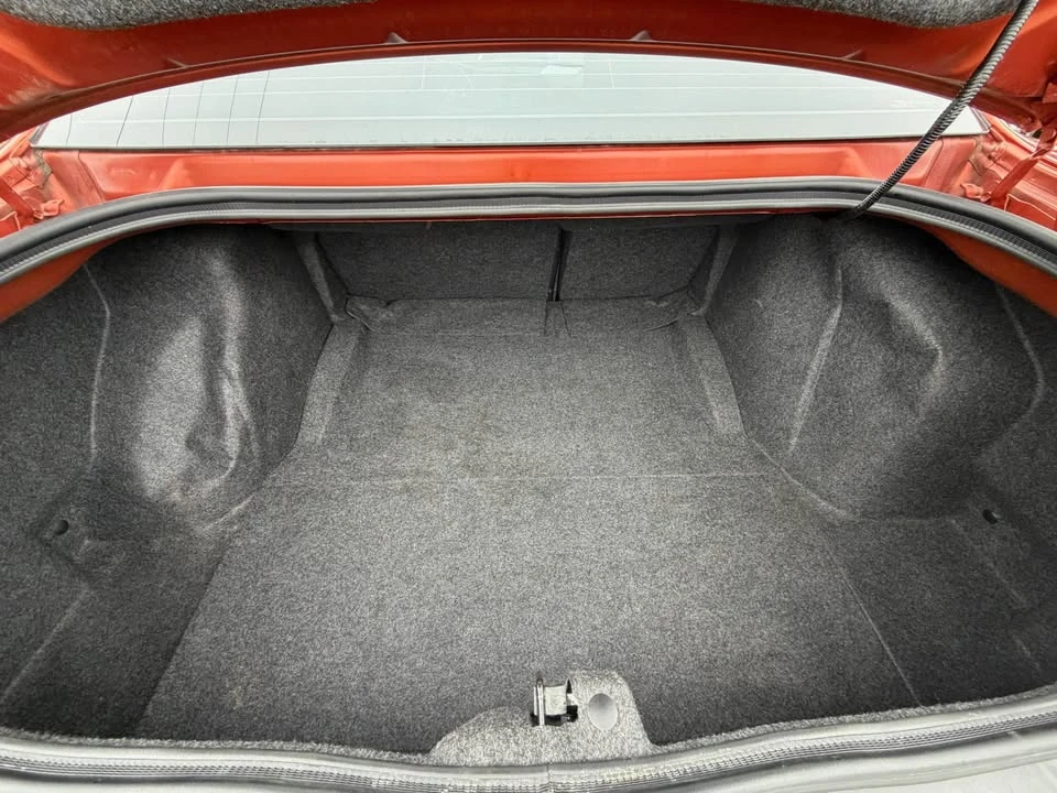 2020 Dodge Challenger 3rd Gen - Image 9 of 20
