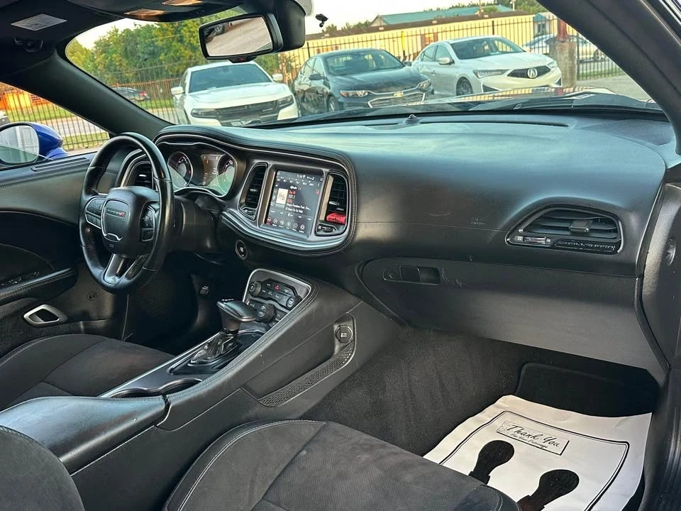 2020 Dodge Challenger 3rd Gen - Image 9 of 19