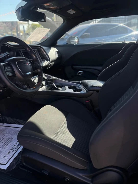 2020 Dodge Challenger 3rd Gen - Image 3 of 9