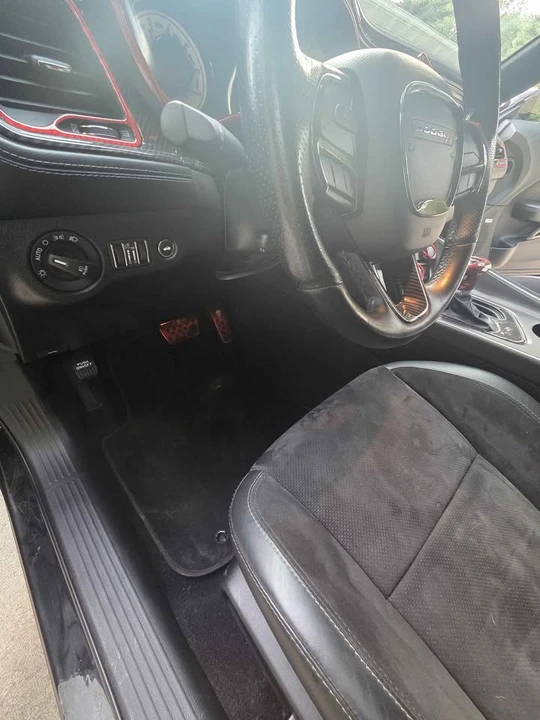 2020 Dodge Challenger 3rd Gen - Image 10 of 11