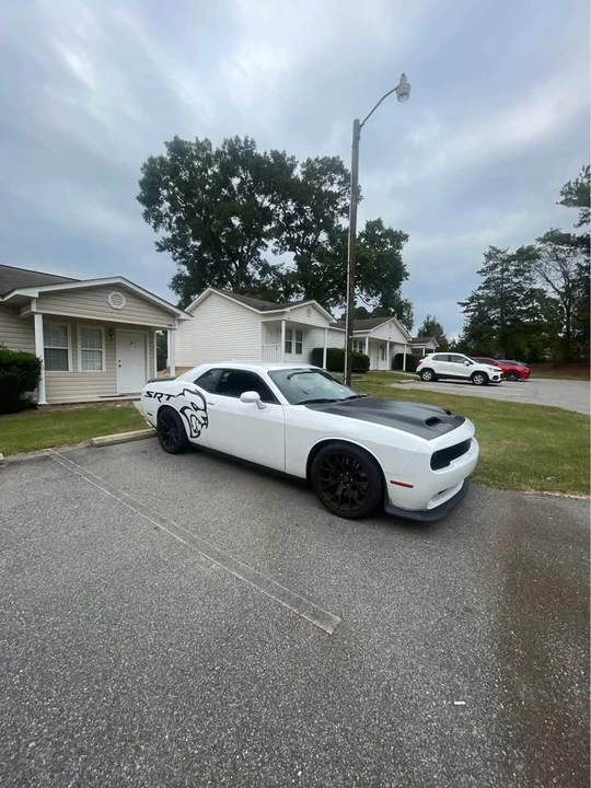 2020 Dodge Challenger SRT Hellcat 3rd Gen - Image 10 of 12