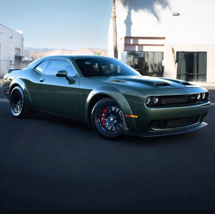 2020 Dodge Challenger SRT Hellcat 3rd Gen - Image 10 of 11
