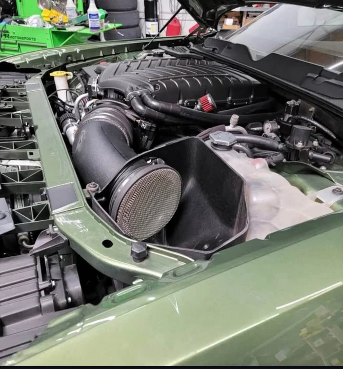 2020 Dodge Challenger SRT Hellcat 3rd Gen - Image 9 of 11