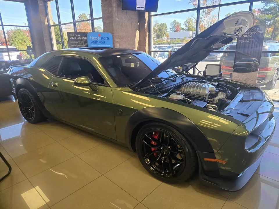 2020 Dodge Challenger SRT Hellcat 3rd Gen - Image 3 of 8