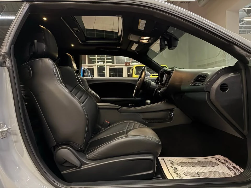 2020 Dodge Challenger SRT Hellcat 3rd Gen - Image 14 of 19