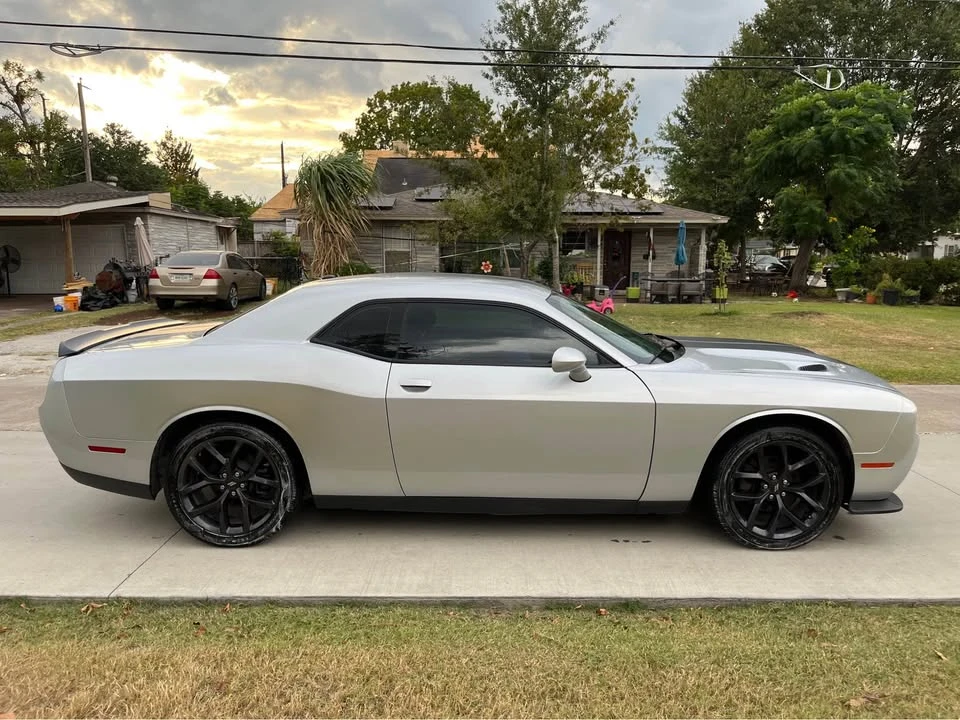 2020 Dodge Challenger 3rd Gen - Image 5 of 16