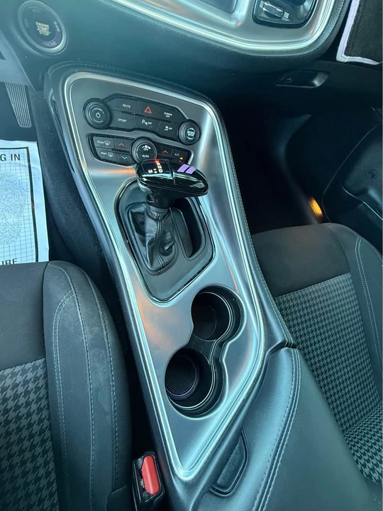 2020 Dodge Challenger 3rd Gen - Image 9 of 12