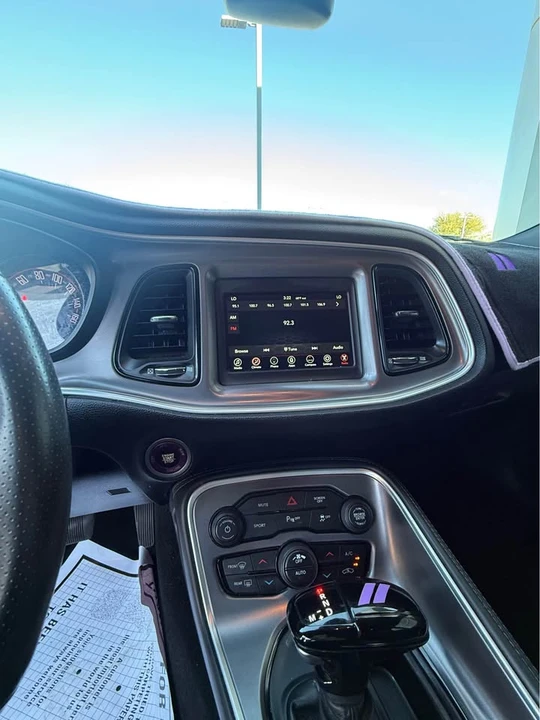2020 Dodge Challenger 3rd Gen - Image 8 of 12
