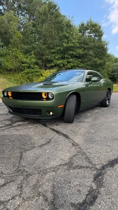 2020 Dodge Challenger 3rd Gen - Image 2 of 15